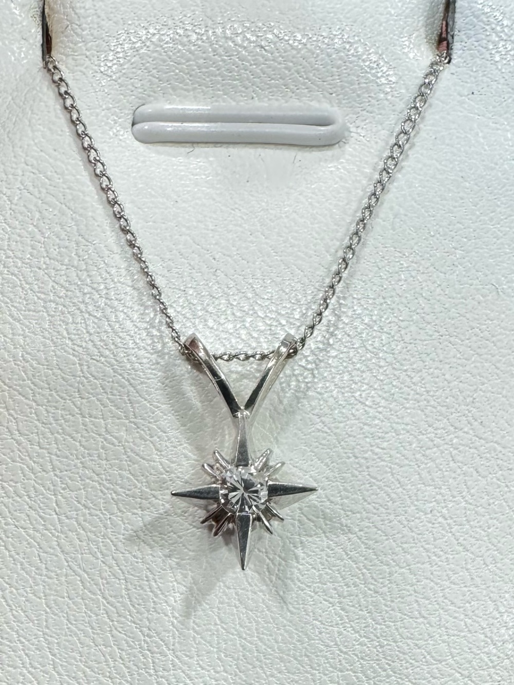 14K White Gold Diamond Starburst North Star Pendant Chain Necklace